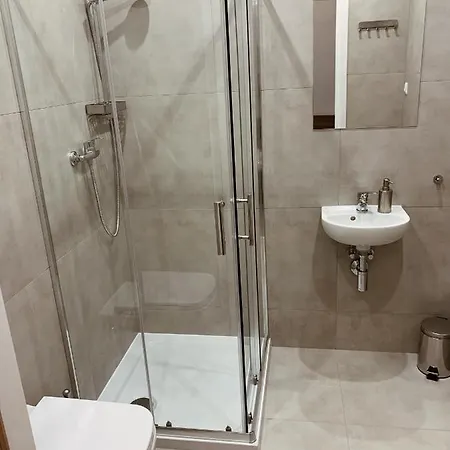 Comfort - Self Check-in 24h